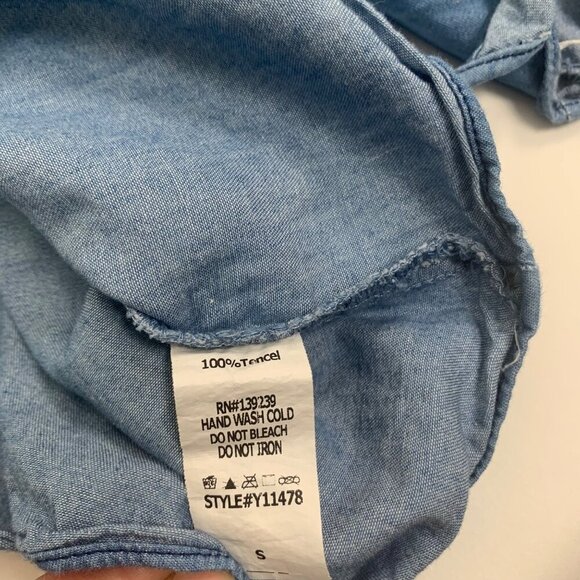 Mustard Seed Women's Off-The-Shoulder Chambray Top Size Small - Picture 4 of 7